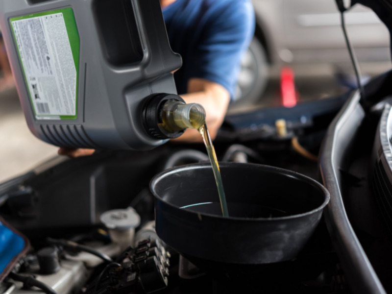 What are the markers of good engine oil
